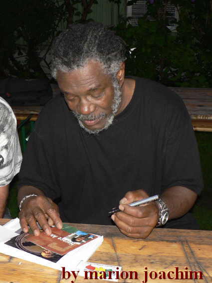 Backstage bei Horace Andy
