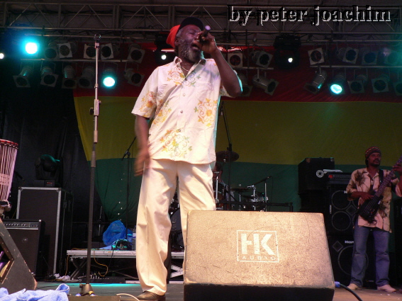 Jamaica Papa Curvin