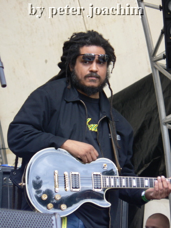 Roots Radics