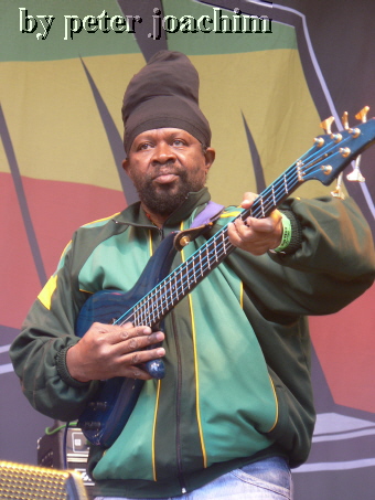 Roots Radics