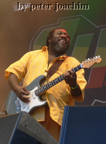 Roots Radics