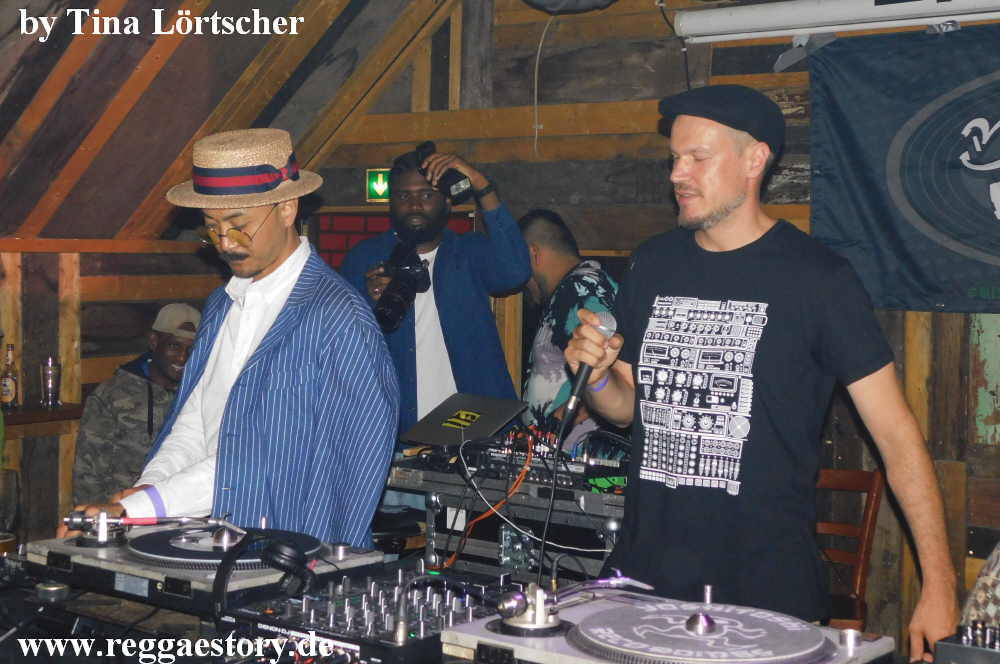 Yugo Taguchi & Longfingah - Buyreggae Record Shop
