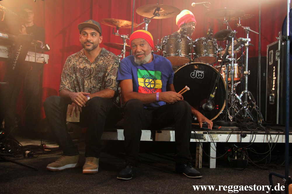Rouz & Joseph Blue Grant