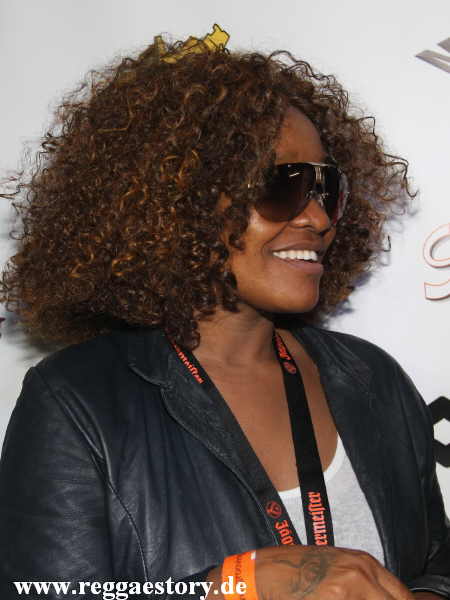 Tanya Stephens