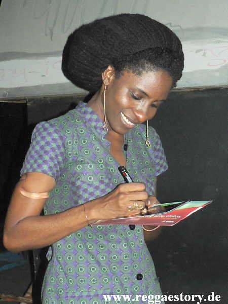 Jah9