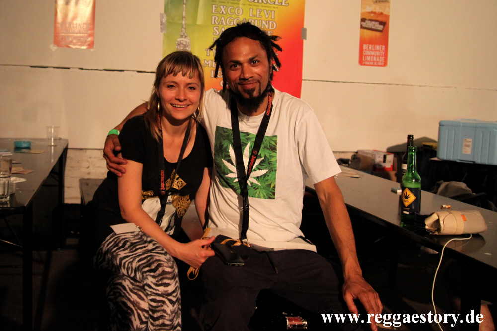 Lisa + Jimmy I Muze (Emuze)- Sattatree