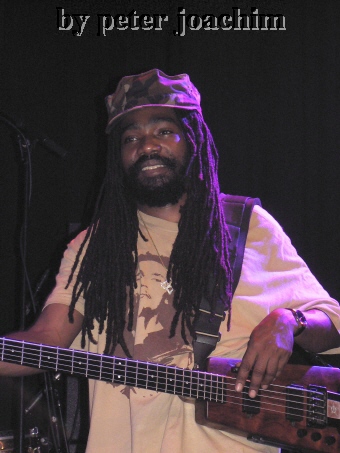 Ras Droppa