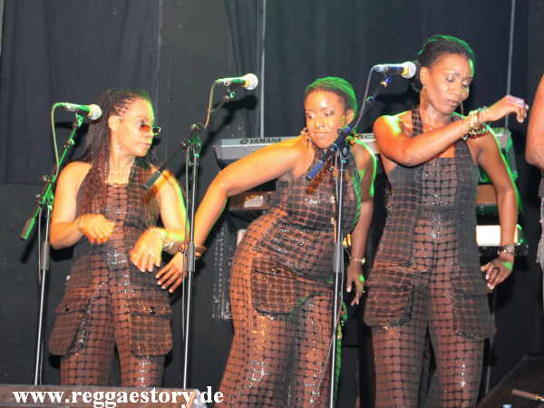 bei Harmony House Band