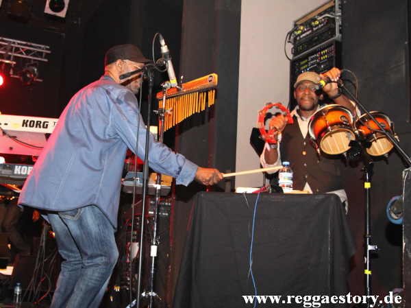 Beres Hammond & Harmony House Band