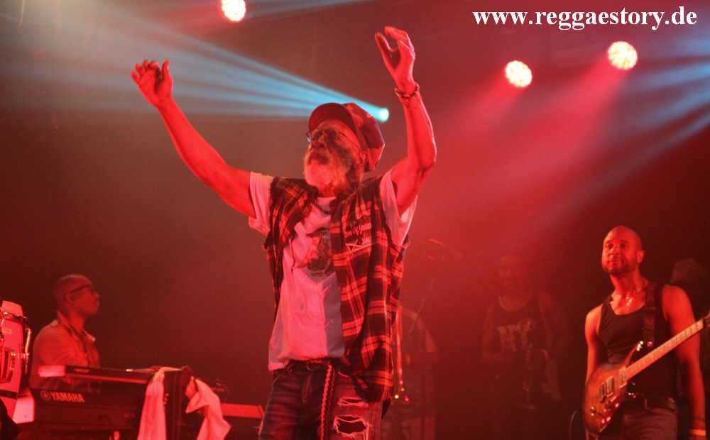 Burning Spear - Astra Berlin