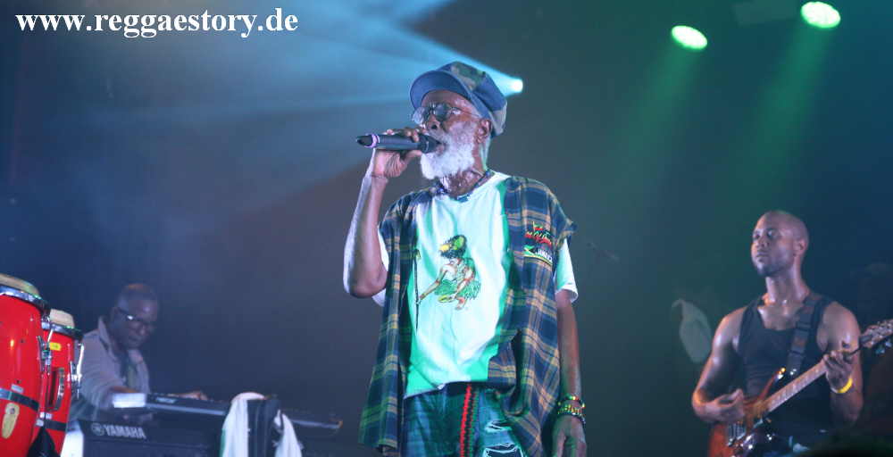 Burning Spear - Astra Berlin
