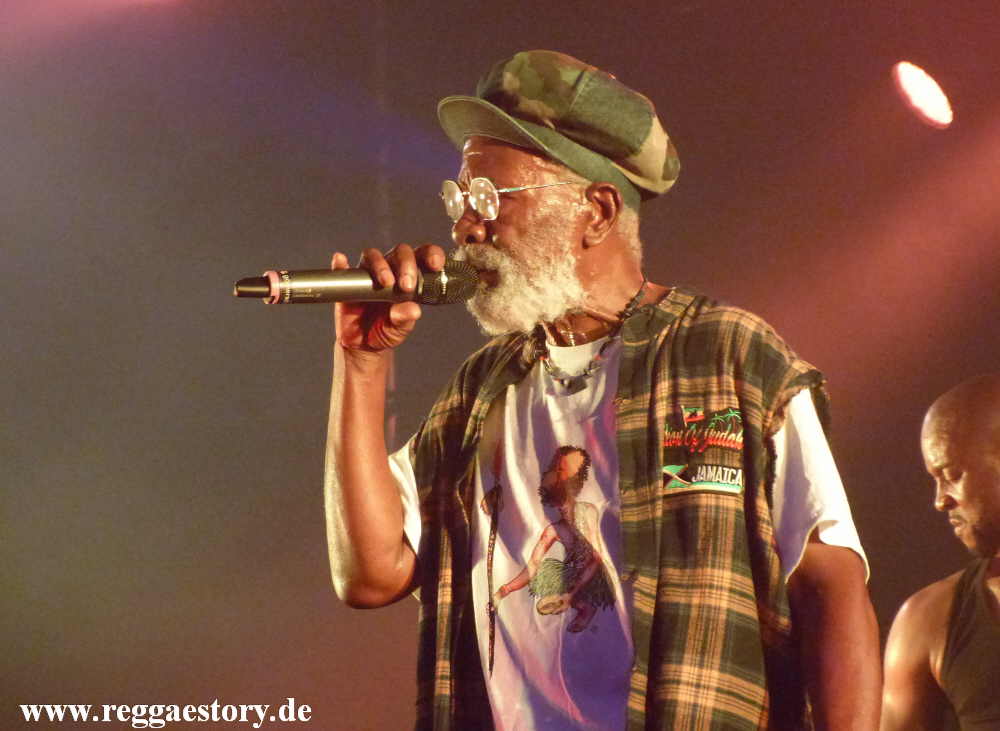 Burning Spear - Astra Berlin