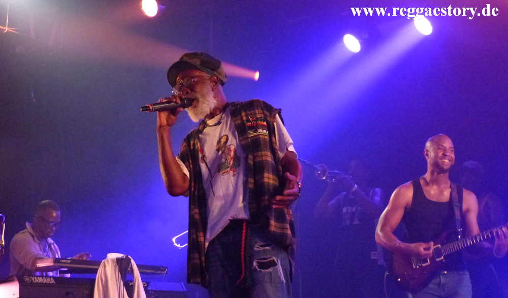 Burning Spear - Astra Berlin