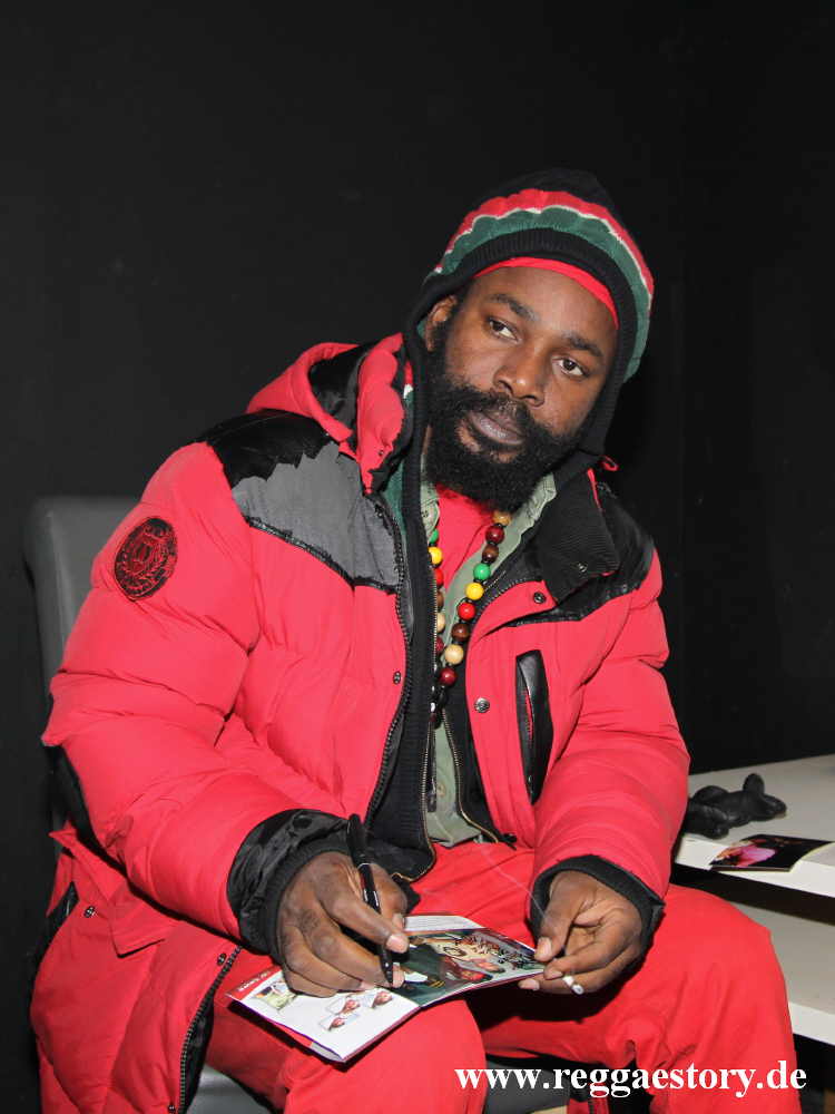 Jah Thunder