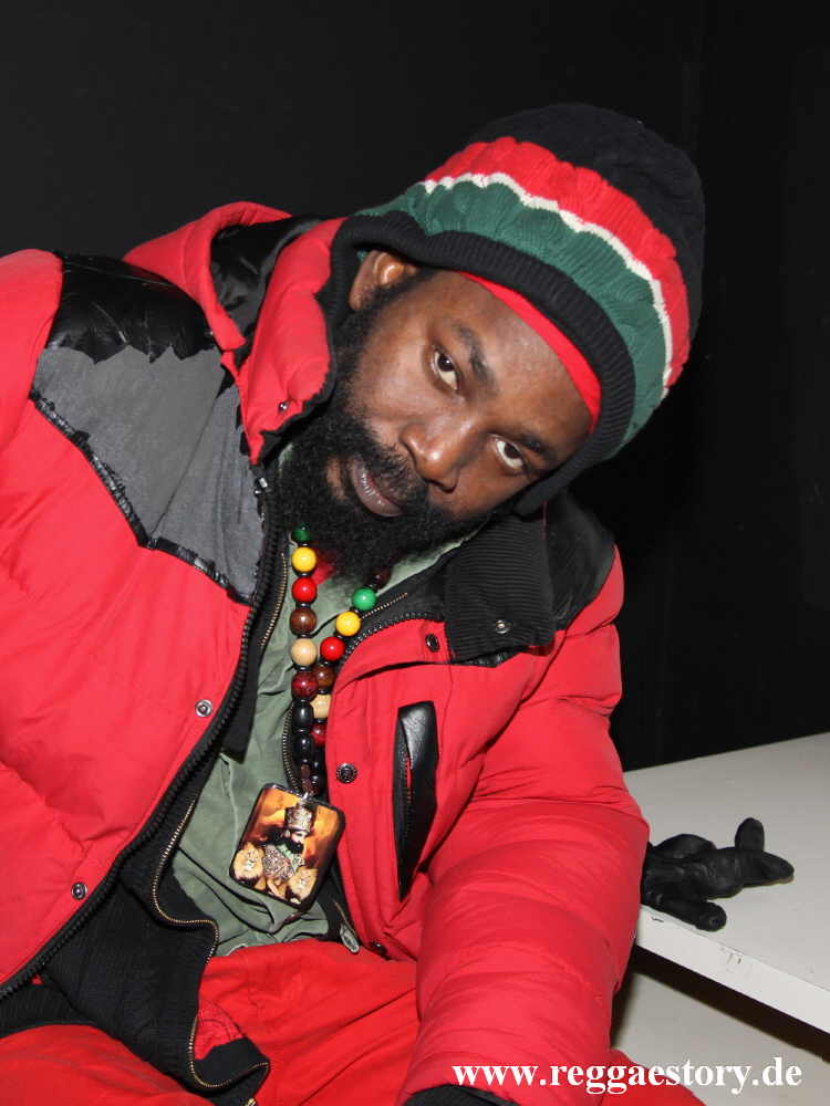 Jah Thunder