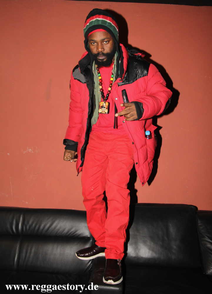 Jah Thunder