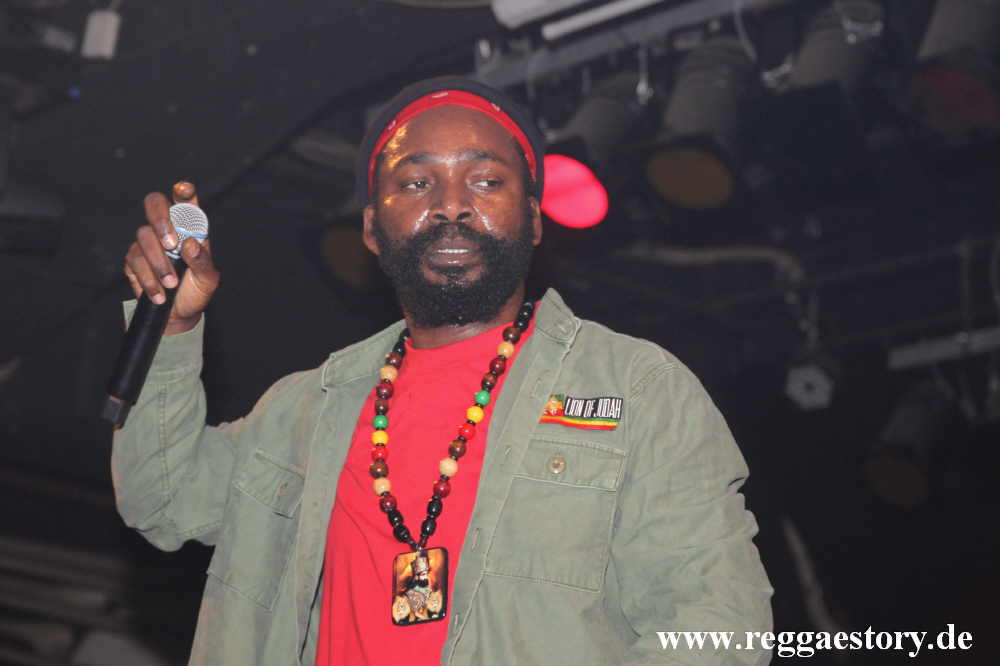 Jah Thunder