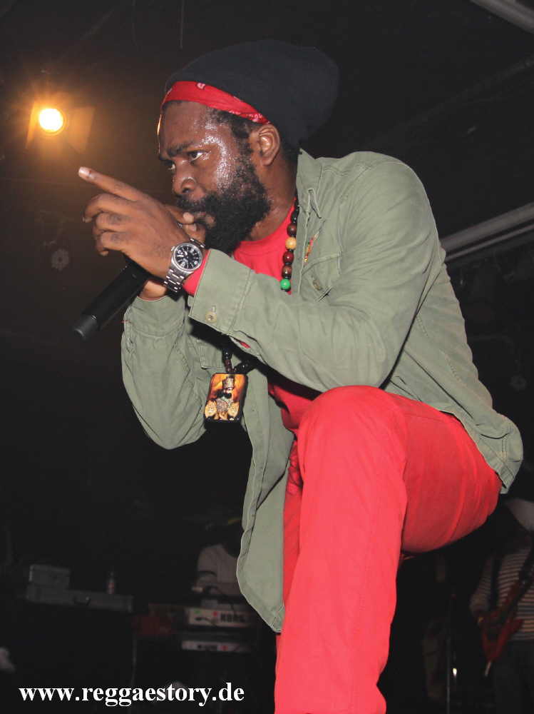 Jah Thunder