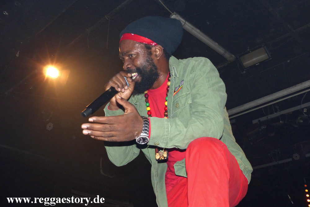 Jah Thunder