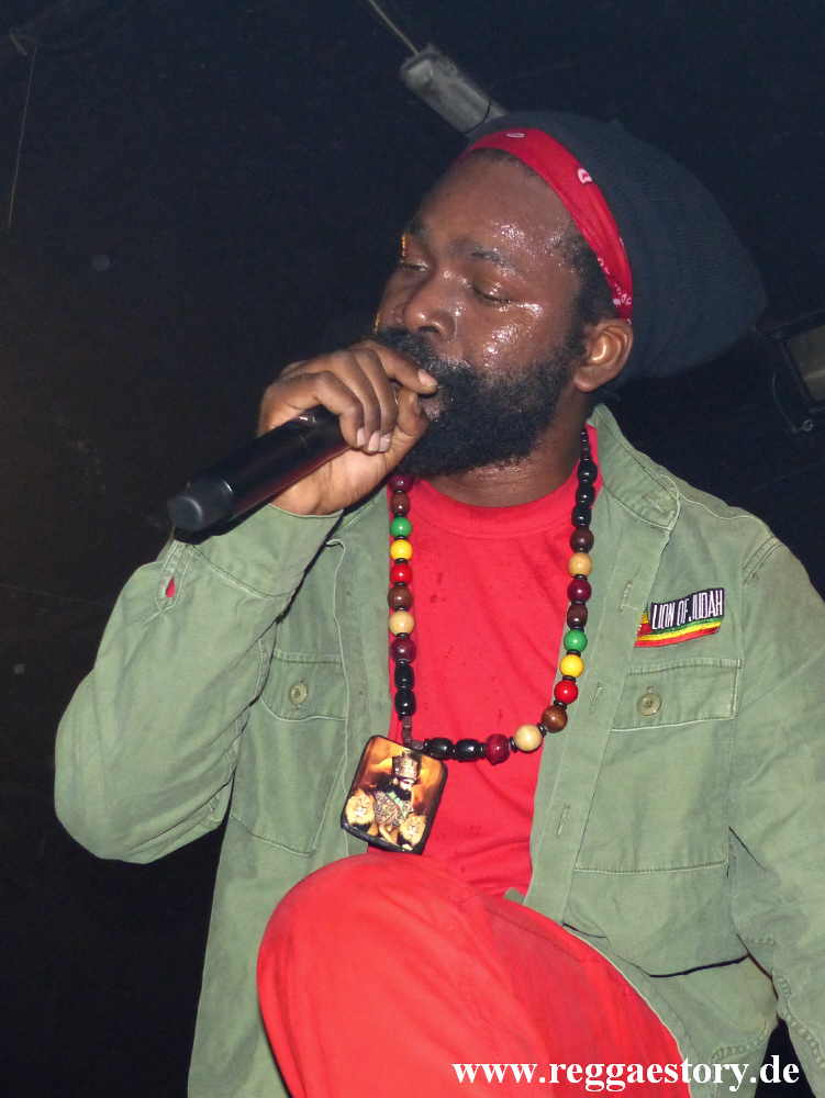 Jah Thunder