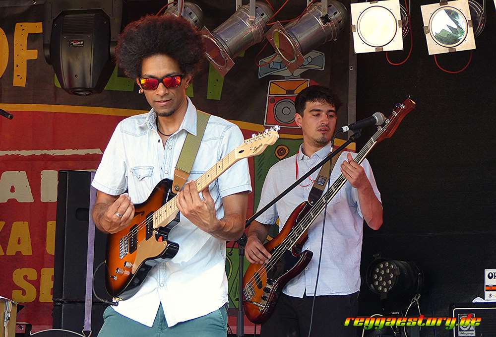 Tighten Up - COB 2024