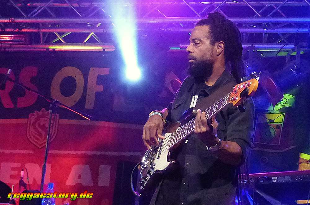 Meta & The Cornerstones - COB Festival 2024