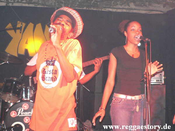 Aisha Davis & Cocoa Tea
