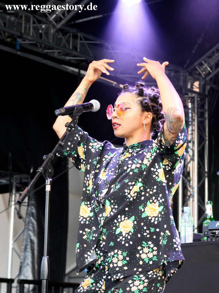 Hollie Cook - HKW Berlin