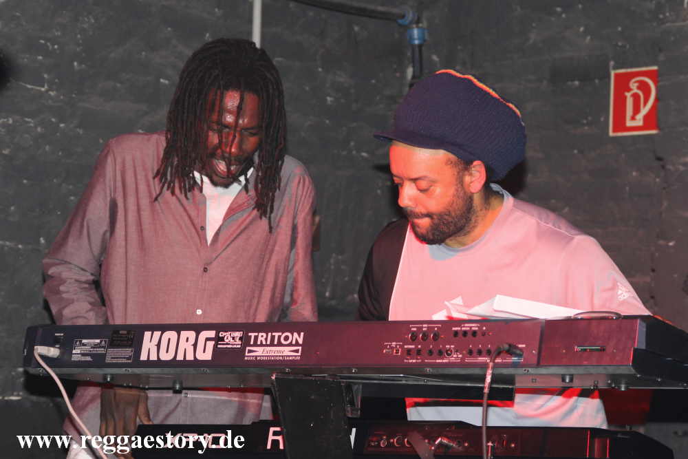 Kenyatta Culture Hill & Peanut
