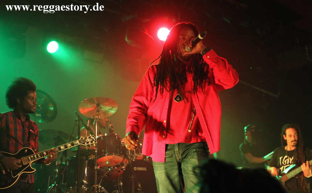 Black-Am-I