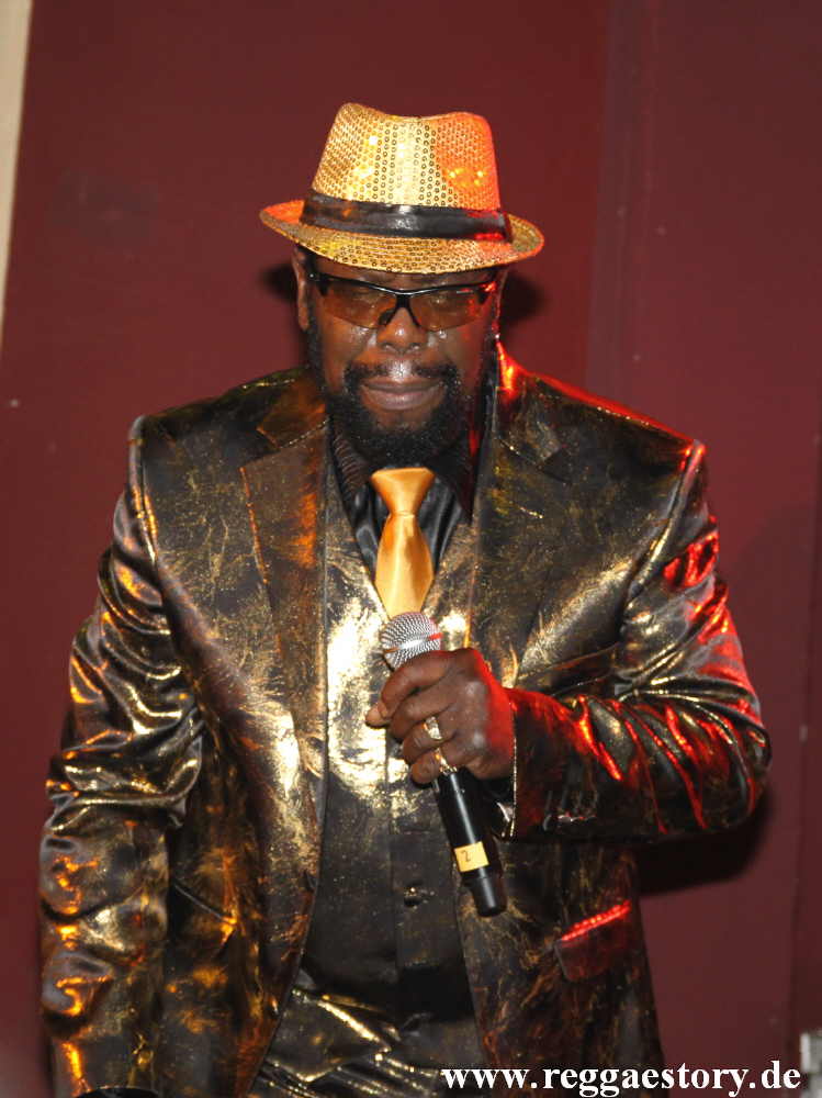 Roy Ellis