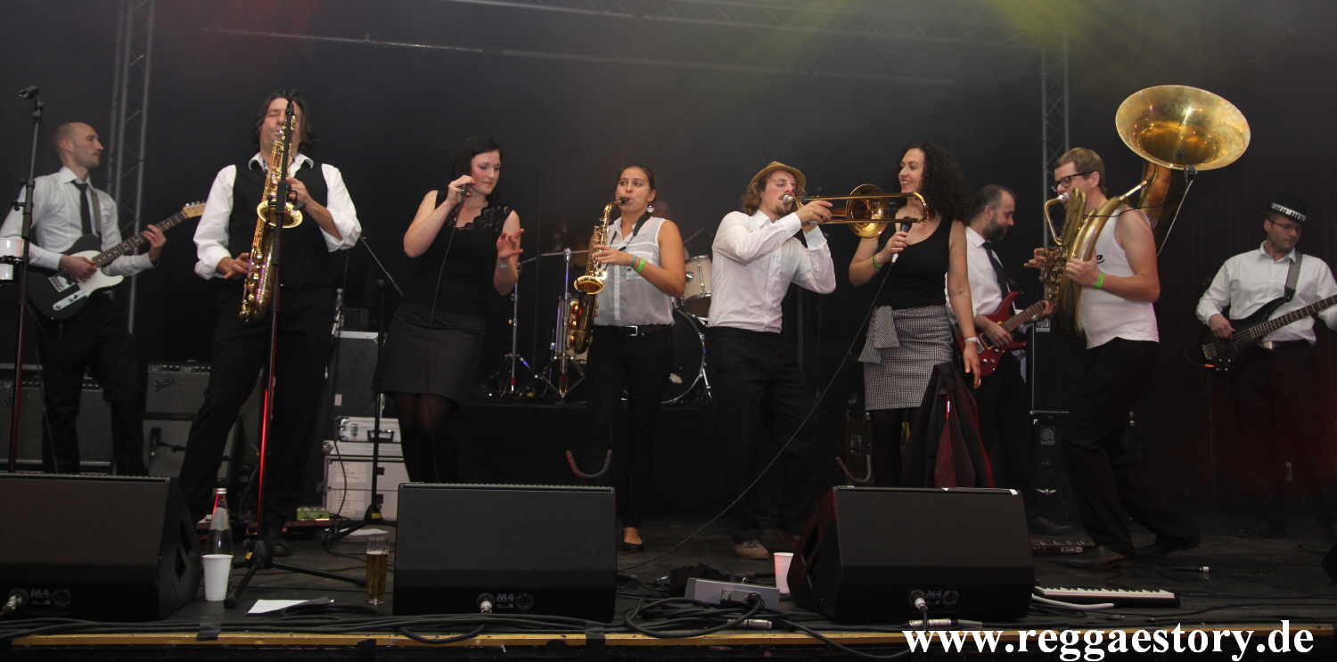 Tetr&eacute;te - Daynamite Ska 2017