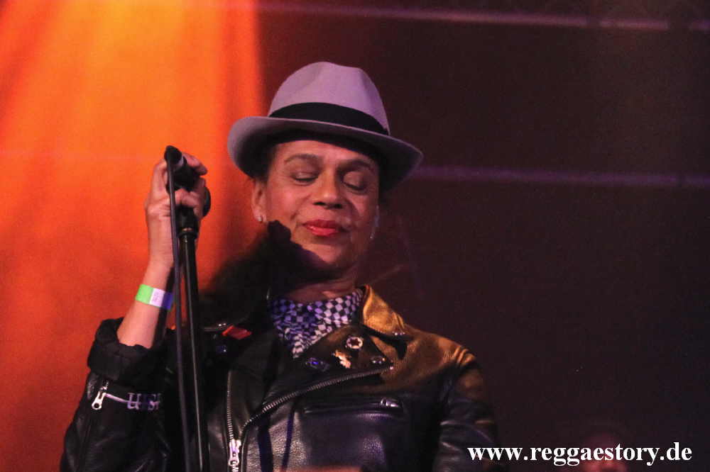 The Selecter - Dynamite Ska 2017