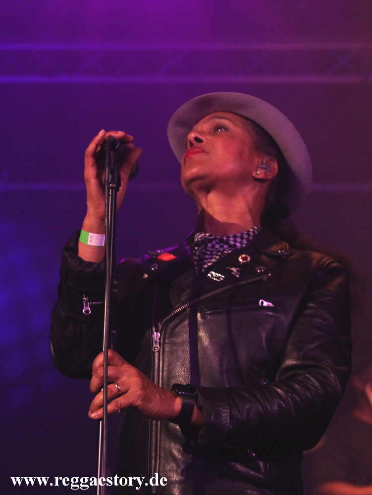 The Selecter - Dynamite Ska 2017
