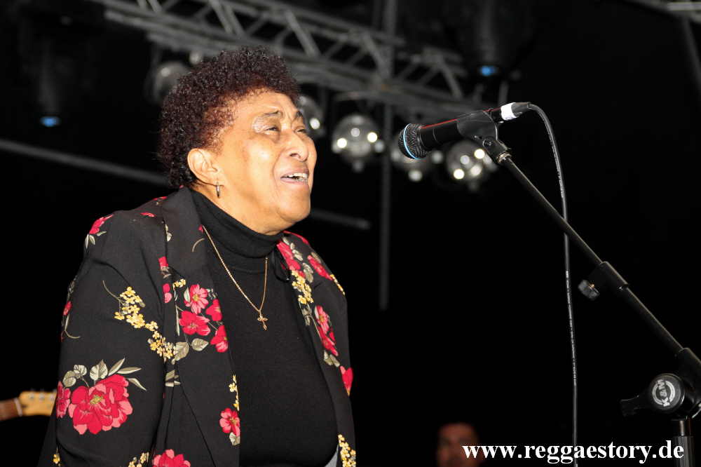 Doreen Shaffer - Dynamite Skafestival 2018