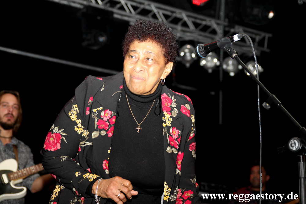 Doreen Shaffer - Dynamite Skafestival 2018