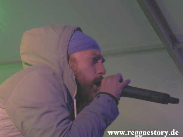 Fyah T