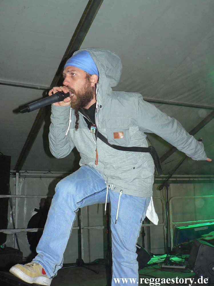 Fyah T