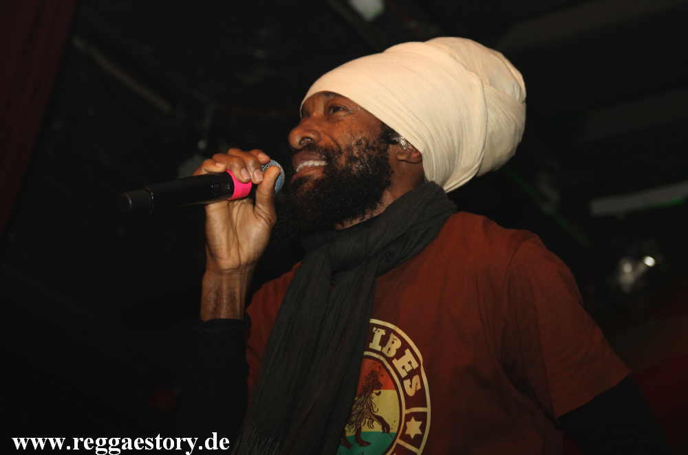 Junior Kelly - YAAM Berlin