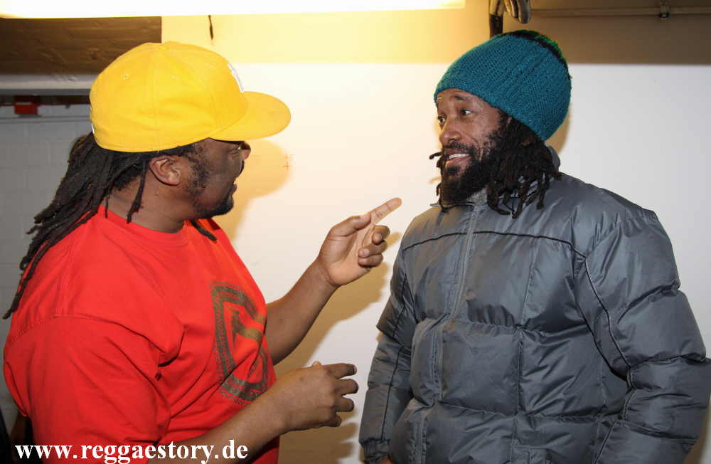 Vido Jelashe + Junior Kelly