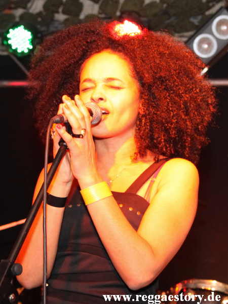 Mayemb&eacute; Malayika