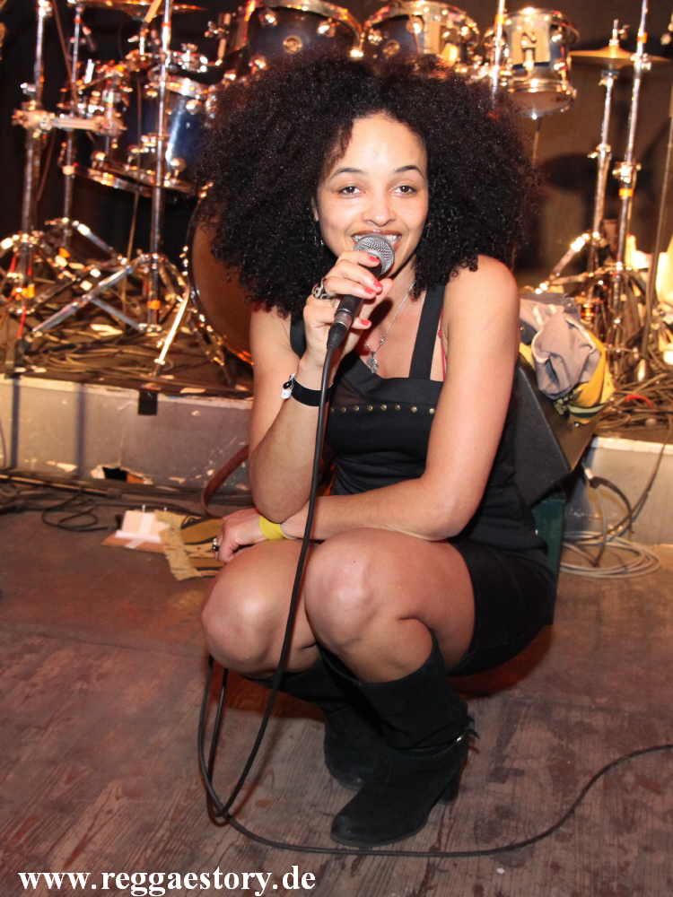 Mayemb&eacute; Malayika