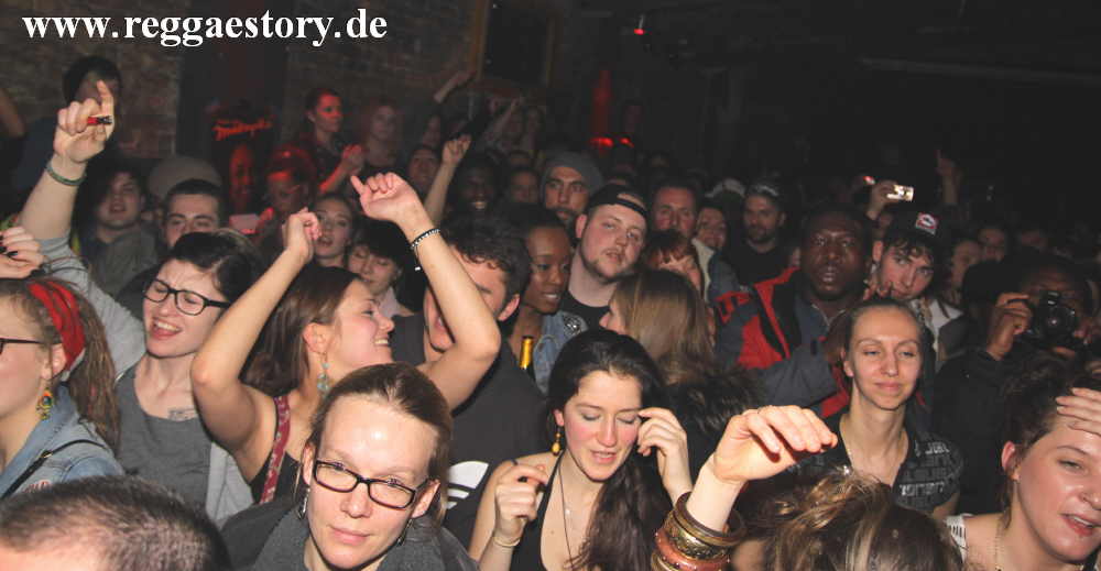 Im YAAM bei Ky-mani Marley