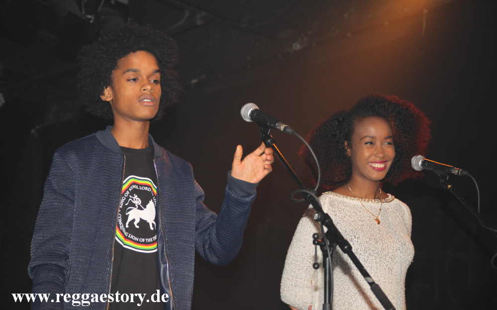 Azizzi + Azanette
