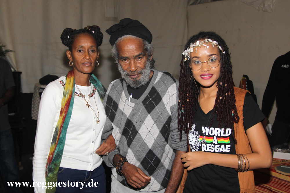 Max Romeo + Sandra Smith + Xana Romeo