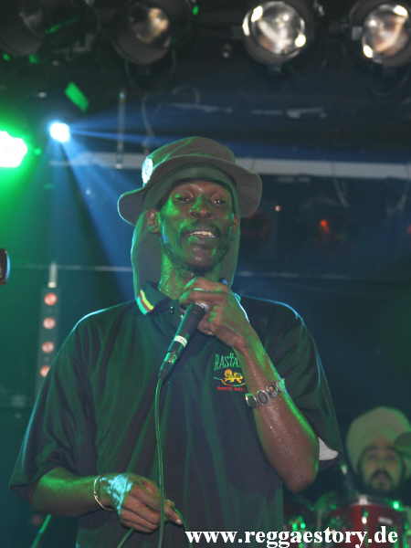 Midnite - Vaughn Benjamin