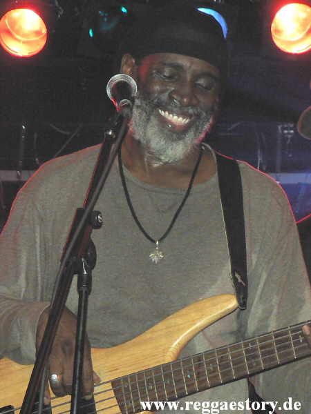Midnite - Ron Benjamin