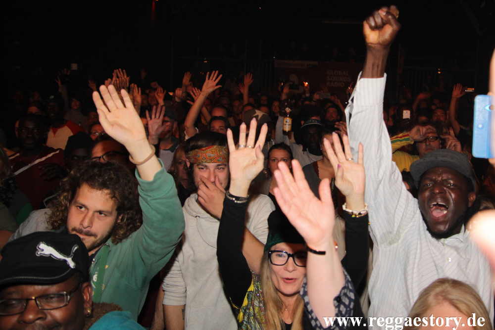 Bei Morgan Heritage - YAAM Berlin