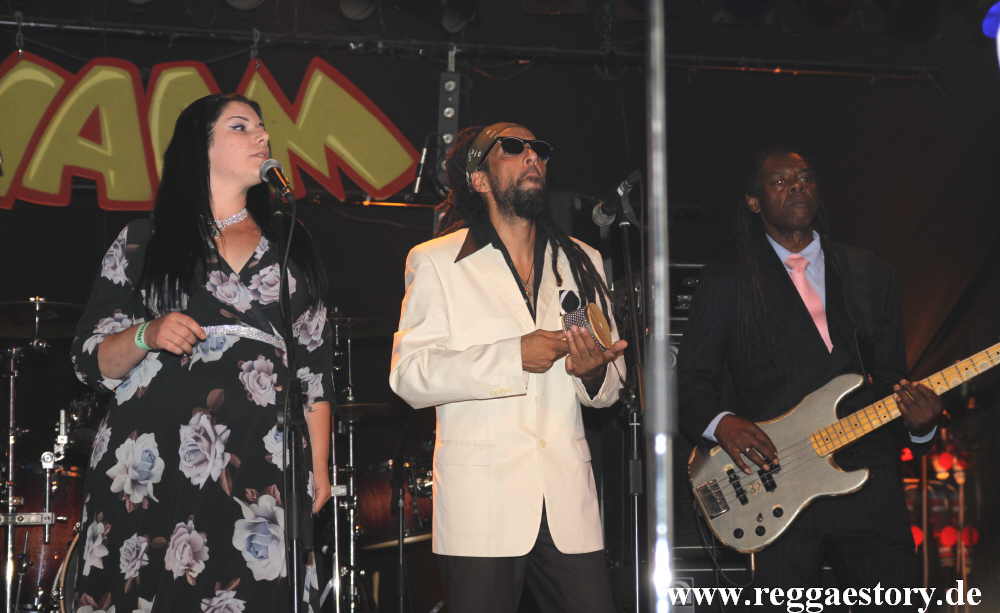 Suani Maleah + Pachango + Moe