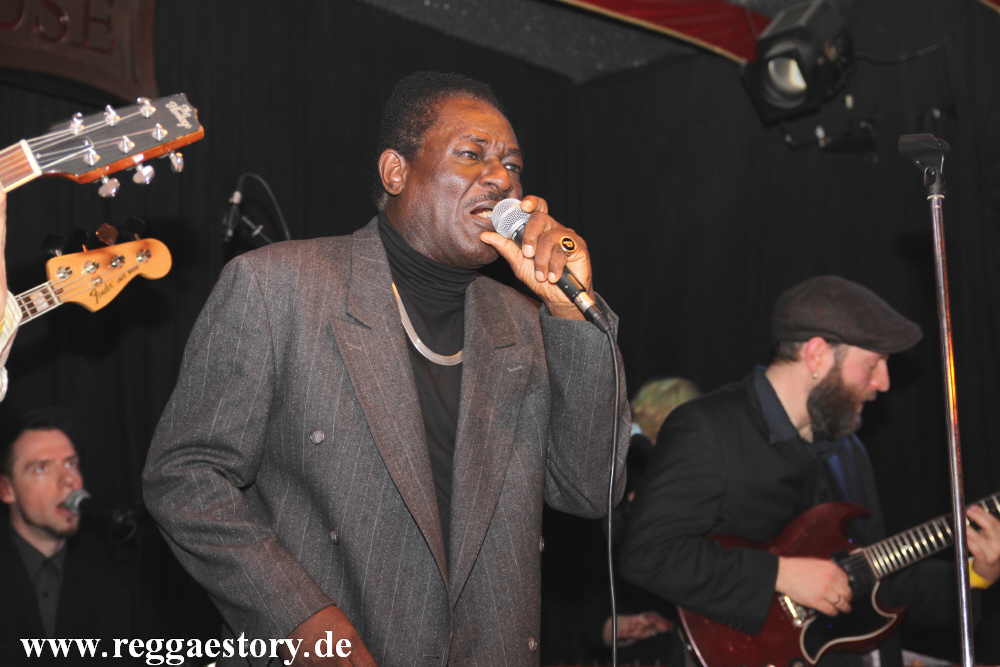Pat Kelly & The Magic Touch